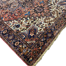 Загрузить изображение в средство просмотра галереи, Palma - Vintage Heriz Carpet
