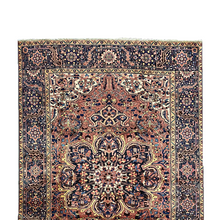 Lade das Bild in den Galerie-Viewer, Marlow - Vintage Heriz Carpet
