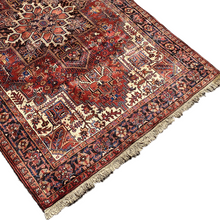 Lade das Bild in den Galerie-Viewer, Edith - Vintage Heriz Carpet
