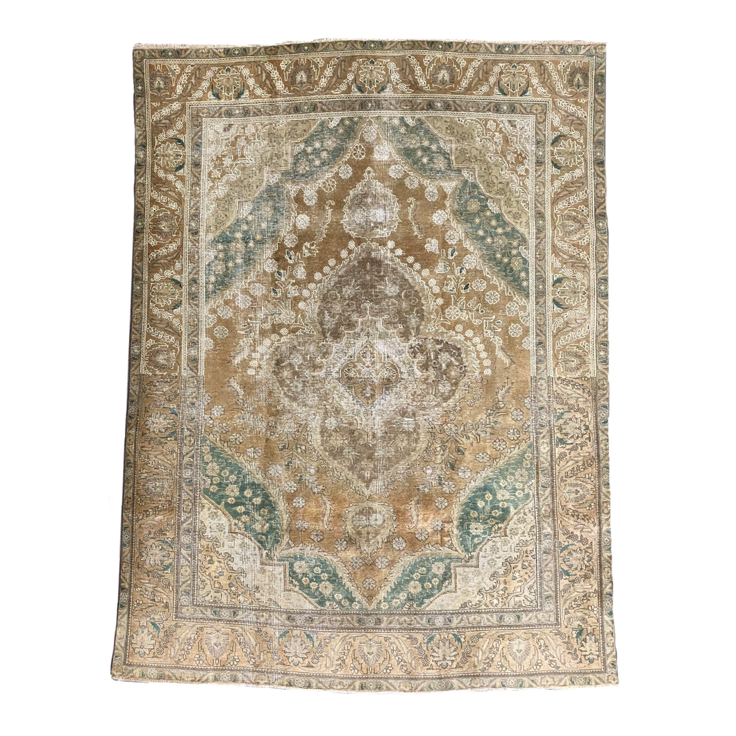 Ffiona - Vintage Kirman Carpet