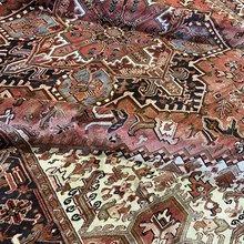 Carica l&#39;immagine nel visualizzatore di Gallery, Holly - Vintage Heriz Carpet
