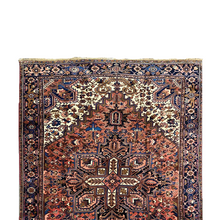 Загрузить изображение в средство просмотра галереи, Palma - Vintage Heriz Carpet
