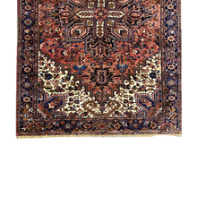 Загрузить изображение в средство просмотра галереи, Palma - Vintage Heriz Carpet
