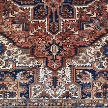 Charger l&#39;image dans la galerie, Henley - Vintage Heriz Rug
