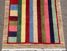 画像をギャラリービューアに読み込む, Elsie - New Moshiri Stripe Persian Rug
