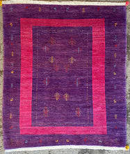 Carregar imagem no visualizador da galeria, Alice - New Wool Gabbeh Rug
