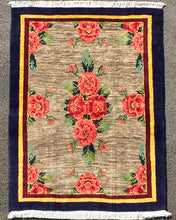 Load image into Gallery viewer, Ansley - New Gol Farang Moshiri Qashqai Rug
