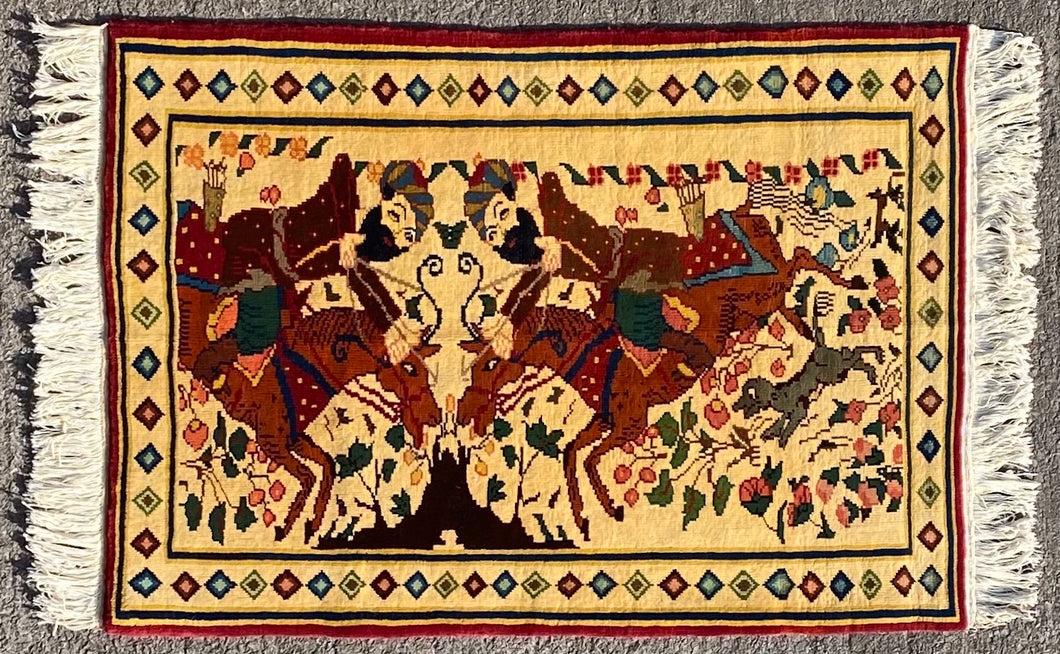 Elvina - Royal Hunting Scene Rug