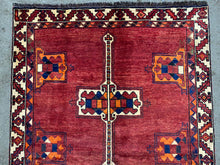 Lade das Bild in den Galerie-Viewer, Amelia - Vintage Caucasian Rug
