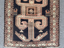 Загрузить изображение в средство просмотра галереи, Halia - Vintage Caucasian Kazak Runner
