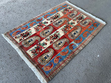 Lade das Bild in den Galerie-Viewer, Dorothy - New Paisley Bidjar Persian Rug
