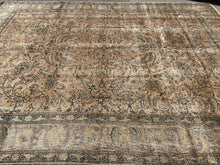 Load image into Gallery viewer, Tiago - Large Vintage Tabriz Carpet
