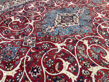 将图片加载到图库查看器，Lorenzo - Fine Isfahan Carpet Signed
