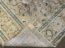 Cargar imagen en el visor de la galería, Josephine - Vintage Mahal Carpet
