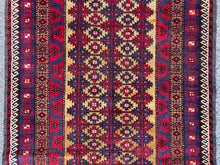 Carregar imagem no visualizador da galeria, Cranleigh - Antique Baluchi Rug
