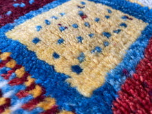 Cargar imagen en el visor de la galería, Creed - New Persian Gabbeh Wool Rug
