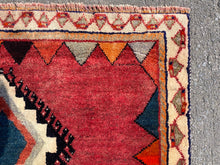 Load image into Gallery viewer, Anya - New Nomad Gabbeh Qashqai Rug
