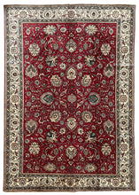 将图片加载到图库查看器，Kasia - Large Vintage Tabriz &#39;Safavid&#39; Carpet
