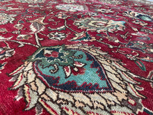 Carregar imagem no visualizador da galeria, Kasia - Large Vintage Tabriz &#39;Safavid&#39; Carpet
