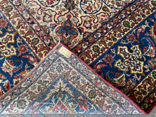 将图片加载到图库查看器，Trevor - Fine Isfahan Carpet Signed
