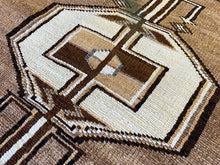 Cargar imagen en el visor de la galería, Constantino - New Tribal Persian Gabbeh Runner
