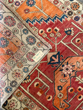 Carregar imagem no visualizador da galeria, Hadi - Vintage Caucasian Kazak Runner
