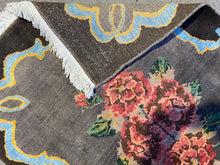 Carregar imagem no visualizador da galeria, Colin - New Moshiri Rose Bouquet Persian Rug - Dark Edition
