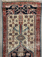 Lade das Bild in den Galerie-Viewer, Harley - Vintage Caucasian Kazak Runner
