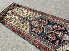 Lade das Bild in den Galerie-Viewer, Harley - Vintage Caucasian Kazak Runner
