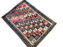 Carica l&#39;immagine nel visualizzatore di Gallery, Keyvan - Vintage Tribal Qashqai Gabbeh Rug
