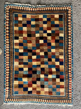 Carregar imagem no visualizador da galeria, Aida - Vintage Nomad Gabbeh Rug
