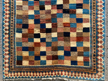 Carregar imagem no visualizador da galeria, Aida - Vintage Nomad Gabbeh Rug
