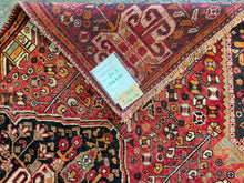 Carregar imagem no visualizador da galeria, Isabella - Vintage Tribal Qashqai Rug
