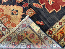 Carregar imagem no visualizador da galeria, Julia - Vintage Caucasian Kuba Runner
