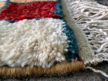 Lade das Bild in den Galerie-Viewer, Coleman - New Tribal Shaggy Persian Gabbeh Rug
