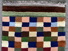 Load image into Gallery viewer, Cindi - New Shaggy Qashqai Gabbeh Rug
