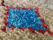 Cargar imagen en el visor de la galería, Claudia - New Moshiri Rug
