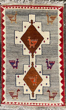 Lade das Bild in den Galerie-Viewer, George - New Tribal Gabbeh Rug
