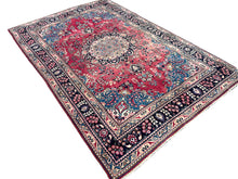 Carregar imagem no visualizador da galeria, Izzy - Vintage Malayer Persian Carpet
