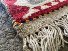 Lade das Bild in den Galerie-Viewer, George - New Tribal Gabbeh Rug
