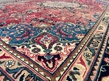 Load image into Gallery viewer, Izzy - Vintage Malayer Persian Carpet
