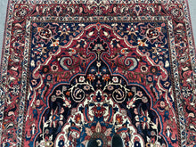 Загрузить изображение в средство просмотра галереи, Iyla - Vintage Baktiar Carpet
