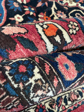 Загрузить изображение в средство просмотра галереи, Iyla - Vintage Baktiar Carpet
