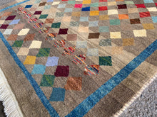 Charger l&#39;image dans la galerie, Francesca - New Moshiri Argyle Persian Rug
