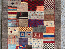 Загрузить изображение в средство просмотра галереи, Carol - New Abstract Qashqai Gabbeh Rug
