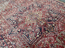 Charger l&#39;image dans la galerie, Marco - Large Vintage Heriz Carpet
