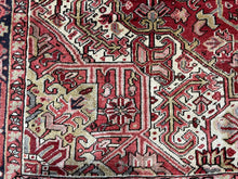 Charger l&#39;image dans la galerie, Marco - Large Vintage Heriz Carpet
