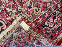 Загрузить изображение в средство просмотра галереи, Marco - Large Vintage Heriz Carpet
