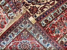 Charger l&#39;image dans la galerie, Ignes - Fine Isfahan Carpet Signed
