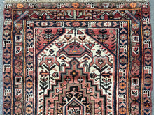 Carica l&#39;immagine nel visualizzatore di Gallery, Janine - Vintage Caucasian Rug
